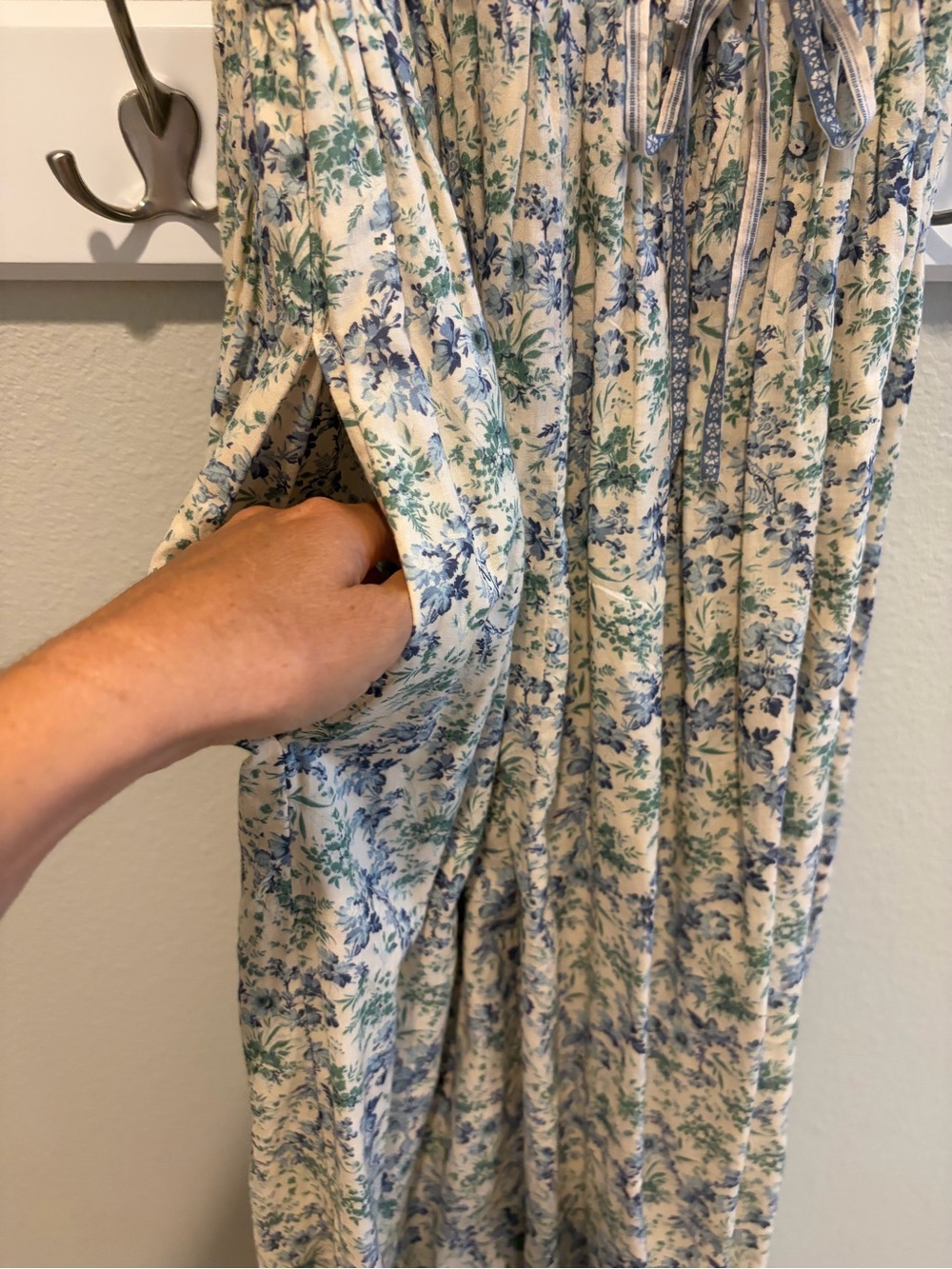 Christy Dawn Robyn Dress in Vintage Bloom - Picture 14 of 16